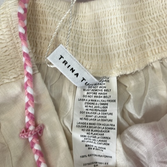 TRINA TURK Lahaina Jogger Cover-up Pants Embroidered Pink Size S NWT - Picture 8 of 12